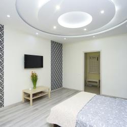 Фото Апартаменты на улице Островского 19