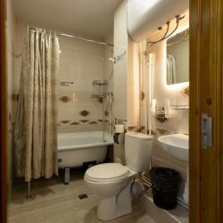 Фото 130 Hotel (130 Отель)