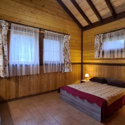 Фото Отель Коттедж А1 на базе отдыха Новинки Парк