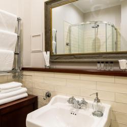 фото 9 D Apartments (Д Апартменс) на улице Чайковского