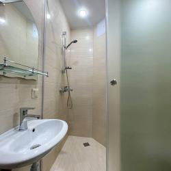 VeryHotel — b5a302d135257764d681da667df726ed