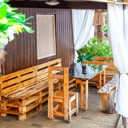 Фото Отель Loft (Лофт) Домик-шале