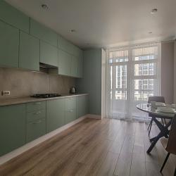 Фото Апартаменты на проспекте Российский 13