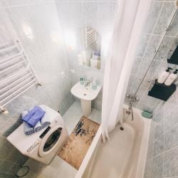 Фото Отель LovelyHome 39 (ЛавлиХоум 39) на улице Комсомольская 77