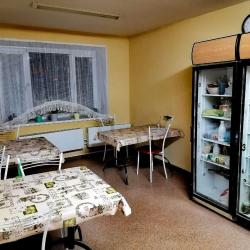 Кровать в 6-местном общем женском номере (общие удобства)