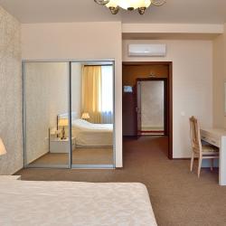 Фото Отель Россия