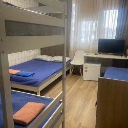4-местный номер стандарт с двухъярусной кроватью