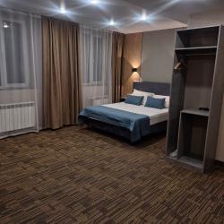 Номер студия стандарт с 1 двуспальной кроватью