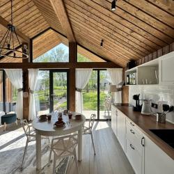 Фото Отель BarnHouse Village (БарнХаус Виллэдж)