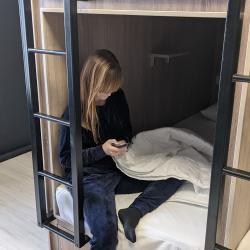 Капсула в  9-местном общем номере