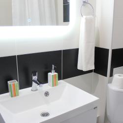 Фото Отель UfaRooms (Румc) на улице Комсомольская 109