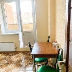 Фото Отель AlexHome (АлексХоум) на улице Молодежная 1-41