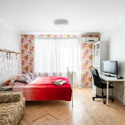 фото 2 Дом у метро на улице Каховка 35 корпус 1