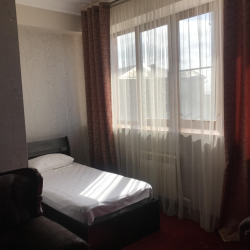 Фото Отель SHE (ШИ)