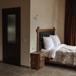 Номер стандарт с 1 двуспальной кроватью 1 категории