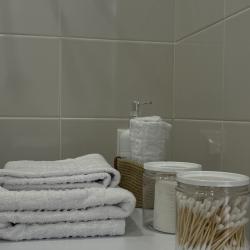 Фото Апартаменты Тюменская слобода на улице Фармана Салманова