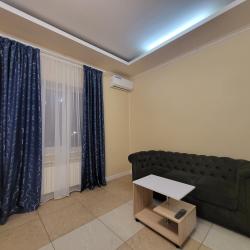 Двухкомнатный номер с 3мя раздельными кроватями