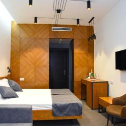 Фото Отель R&R INN (АР енд АР Инн)