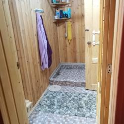 Коттедж стандарт с 1 односпальной и 1 двуспальной кроватью