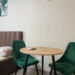 Апартаменты студия Изумруд