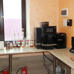 Номер стандарт с 1 двуспальной кроватью