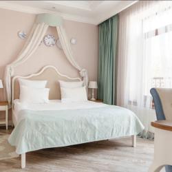 Номер люкс с 1 двуспальной кроватью Прованс № 30