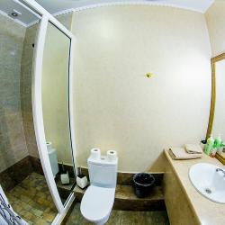 Комната полулюкс с 2 односпальными кроватями
