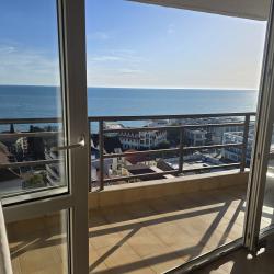 Фото Отель Двухкомнатная квартира с шикарным видом на море!