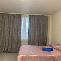 Фото Апартаменты на улице Инициативная 7В