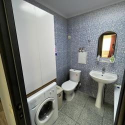 Фото Апартаменты Байкал на улице Профсоюзов 16