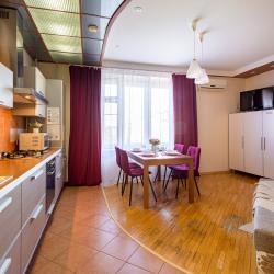 Фото Отель RentAp (РентАп) на улице Э.М. Юрьева