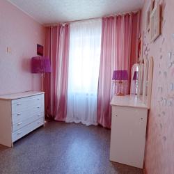 Фото Апартаменты на улице Володарского 50