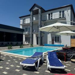 Фото Отель Загородный дом Рива