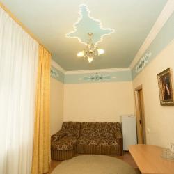 3-местный 2-комнатный номер люкс