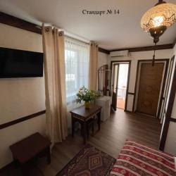 Номер стандарт с 1 двуспальной кроватью №14