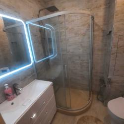 Фото Апартаменты на площади Свободы 4