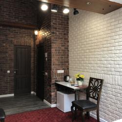 Номер стандарт комфорт с 1 двуспальной кроватью (мансарда)