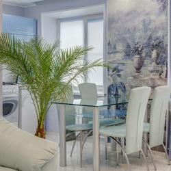 Фото Отель InnHome Apartments (ИннХоум) на улице Свободы 96