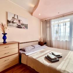 Фото Апартаменты на улице Старостина 31