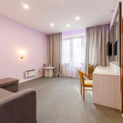 Номер люкс с 1 двуспальной кроватью