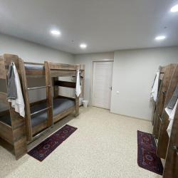 Кровать в 4-местном общем номере