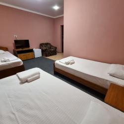 Комната комфорт с 3 односпальными кроватями