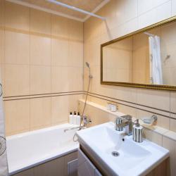 Фото Отель LovelyHome 39 (ЛавлиХоум 39) на улице Артиллерийская 48