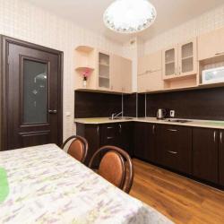 Фото Апартаменты на улице Орджоникидзе