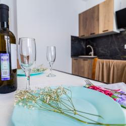 Фото Отель LetoApart (ЛетоАпарт) на улице Мурата Ахеджака 18