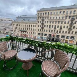 1-комнатные апартаменты люкс Балкон на Невском