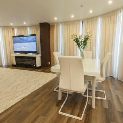 Фото Отель Luxury (Лакшери)