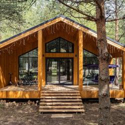 Коттедж улучшенный с 2 двуспальными кроватями Les-Barn