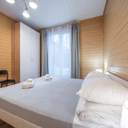 Коттедж у Озера с 3-мя спальнями (120 кв.м)