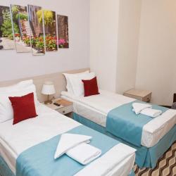 Фото Отель Мансарда